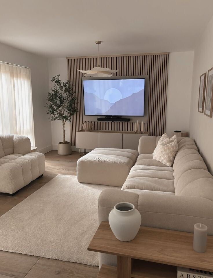 Furniture & Layout